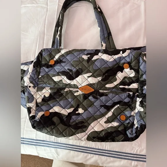 MZ Wallace Medium Metro Tote - Picture 4 of 10